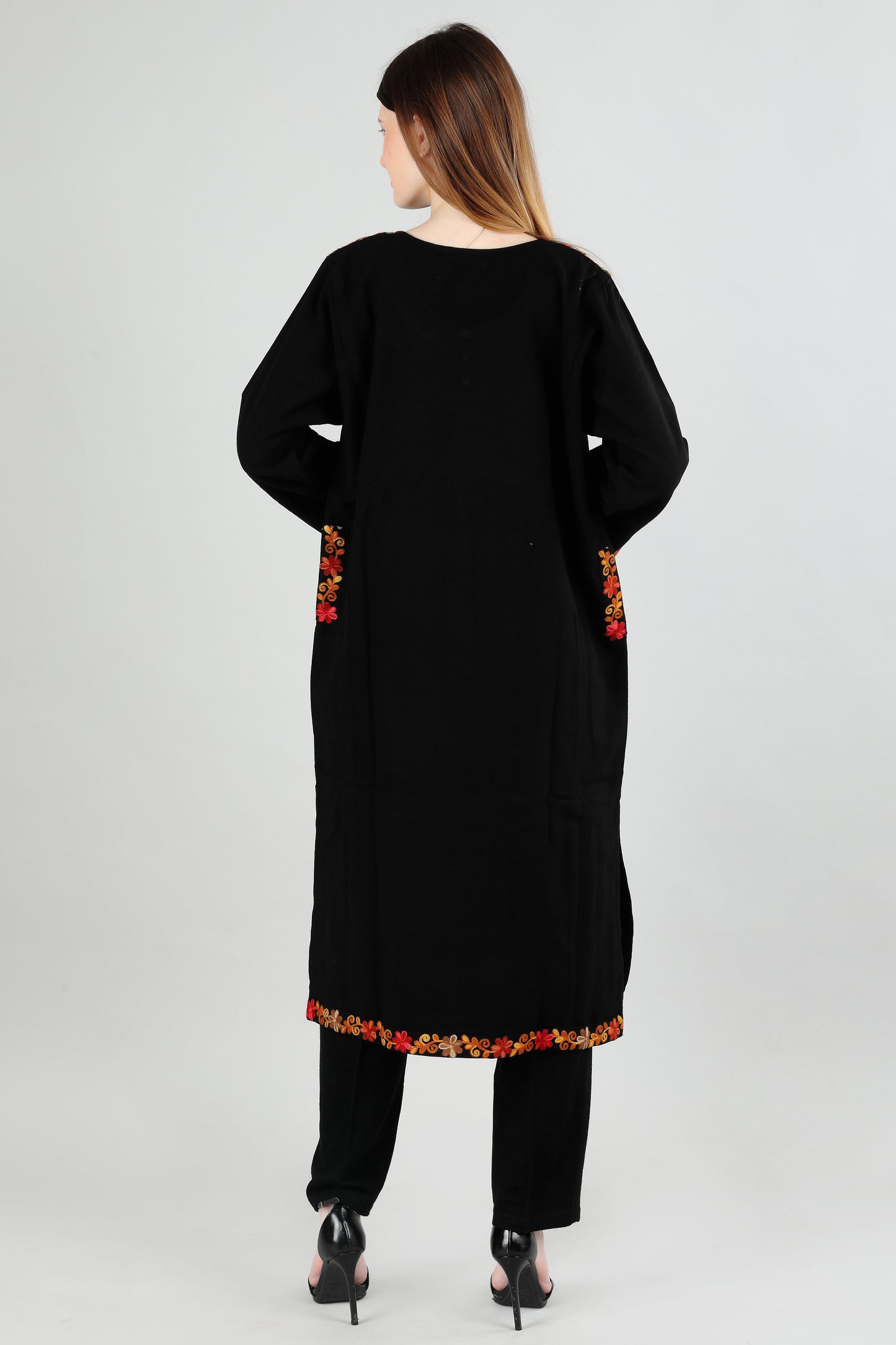 Black Embroidered Traditional Pheran with Floral Motifs